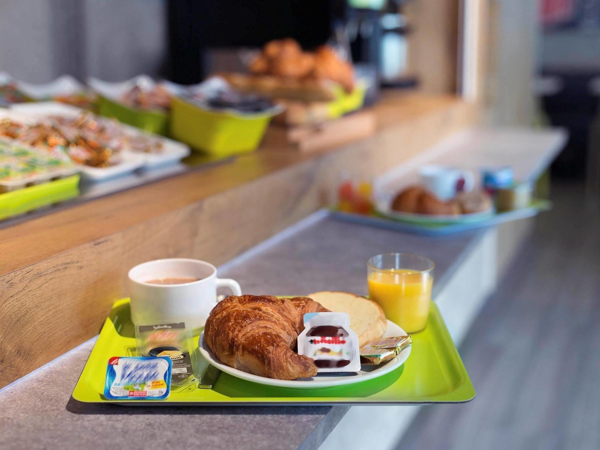 Ibis Budget Chambery Sud Challes Les Eaux Exterior photo